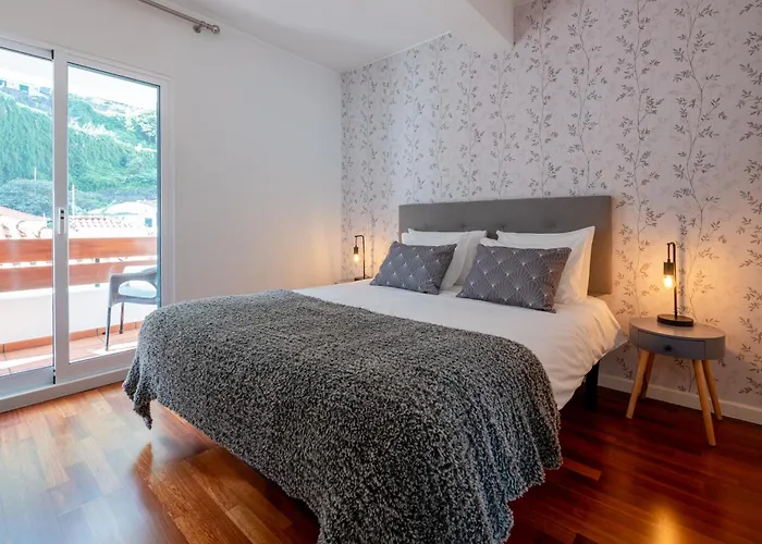 Апартаменты Pereira Place *