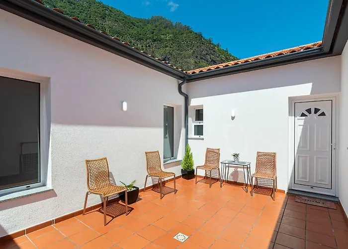 Апартаменты Pereira Place Сан-Висенти