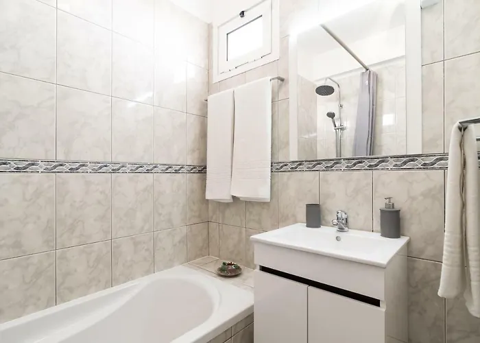 Pereira Place Апартаменты *