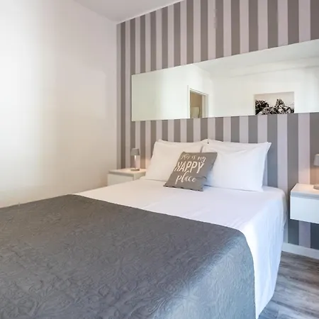 Pereira Place Appartement *