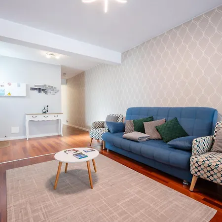 Pereira Place
