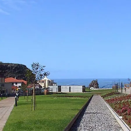 Pereira Place * São Vicente