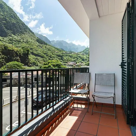 Pereira Place